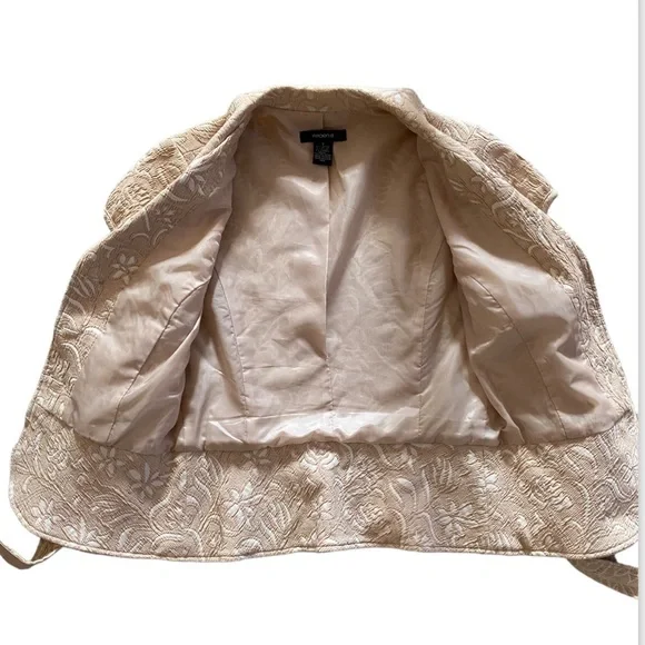 Arden B Brocade Cream & White Three Button Tie Blazer Jacket - Picture 6 of 10